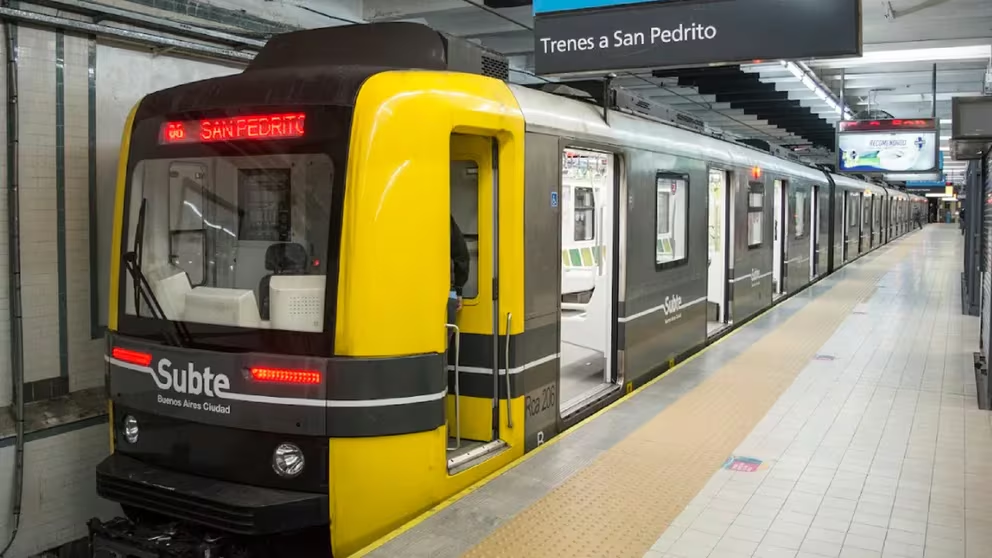 La Justicia suspendió el aumento del boleto del subte