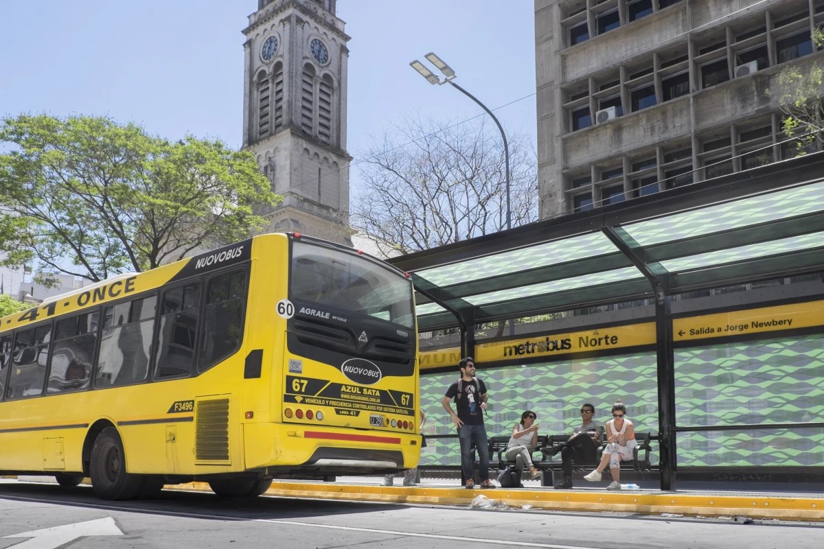 El gobierno de Milei anunció el fin de los subsidios al transporte de CABA y provincia de Buenos Aires